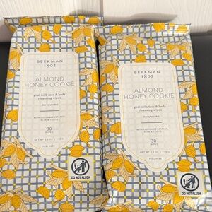 Beekman 1802 Almond Honey Cookie Wipes -Duo